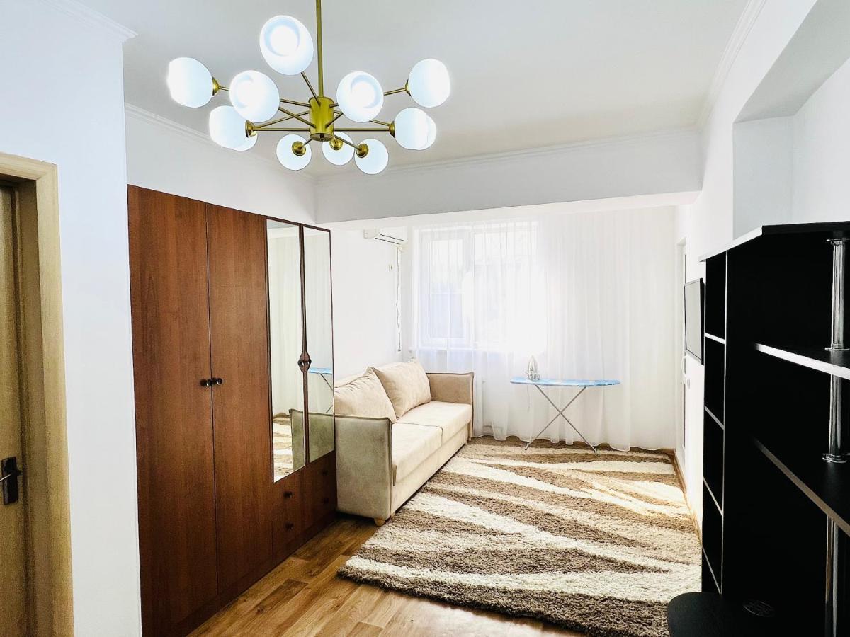 Evita Apartment بيشكيك المظهر الخارجي الصورة