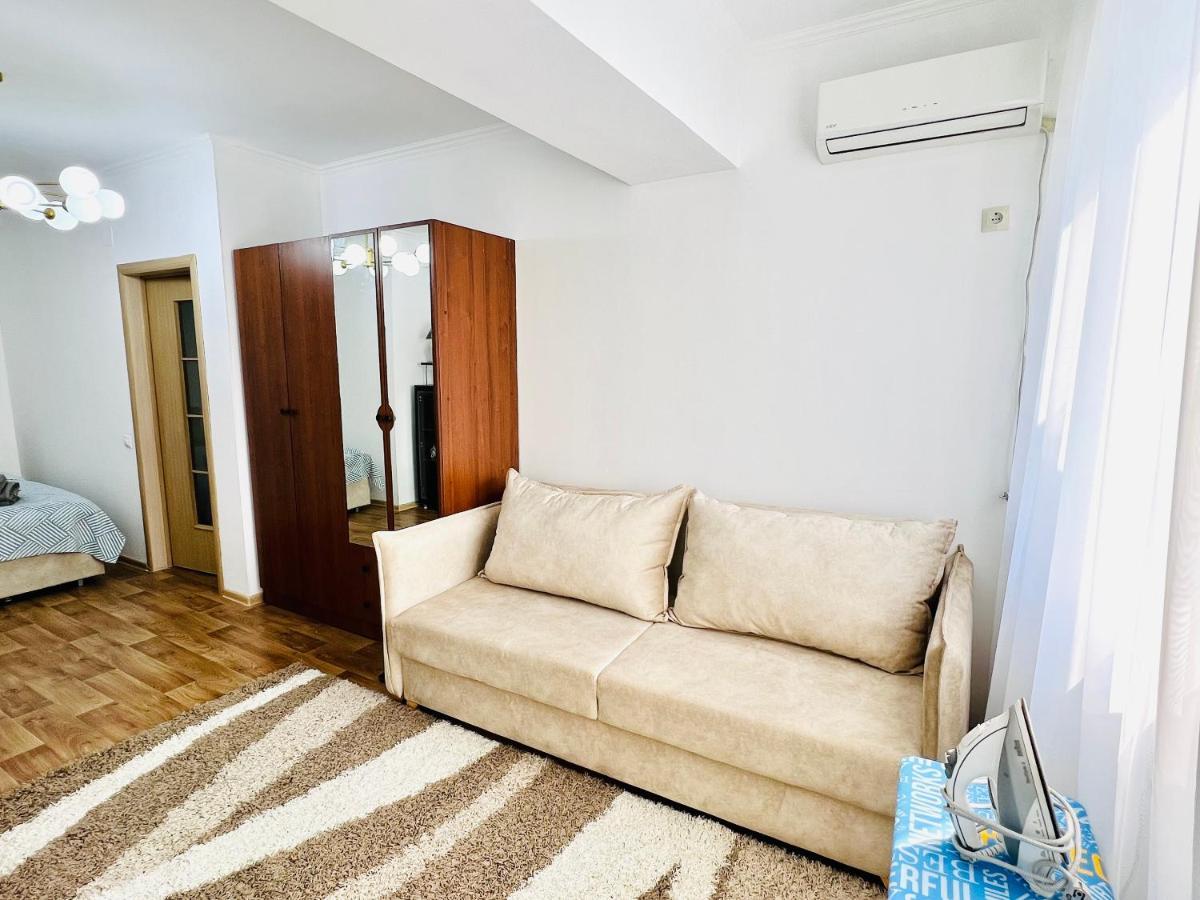 Evita Apartment بيشكيك المظهر الخارجي الصورة