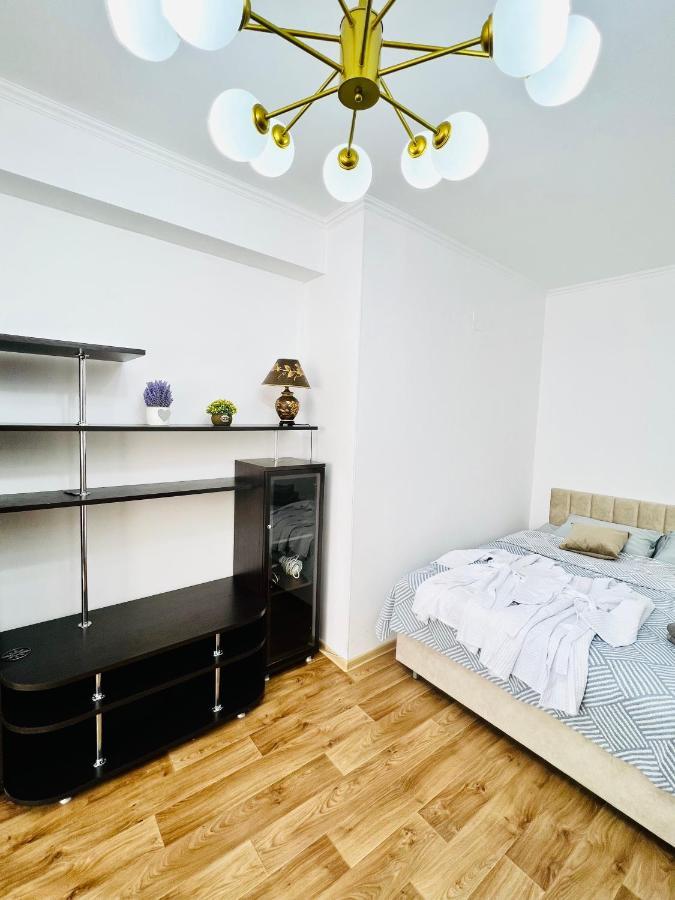 Evita Apartment بيشكيك المظهر الخارجي الصورة